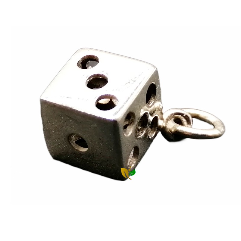 DADO DE LA SUERTE COLGANTE DE PLATA