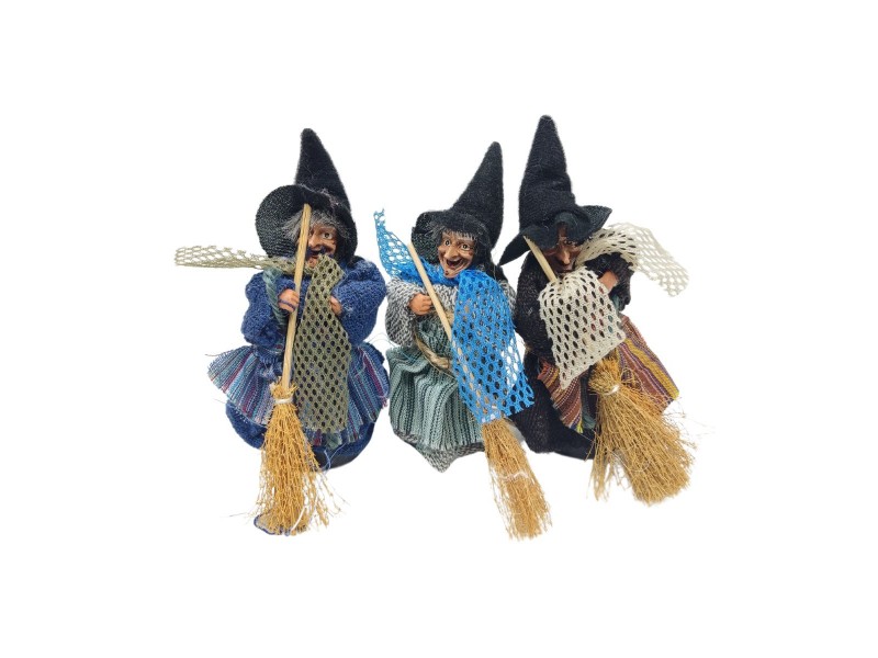 Lote 3 Brujitas Traje de Tela y Resina Lote 3 Brujitas Traje de Tela y Resina